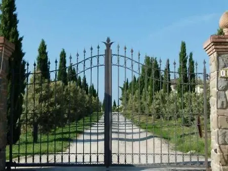 I Romiti Фермерский дом Кастильоне-дель-Лаго